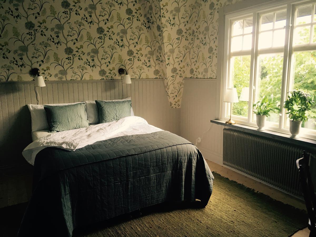 Villamilsten B&B Lidkoping Exterior photo